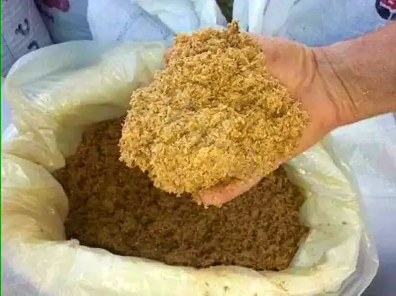 Malatya kaynaklı toptan dut posası — doğal şekerli yem hammaddesi